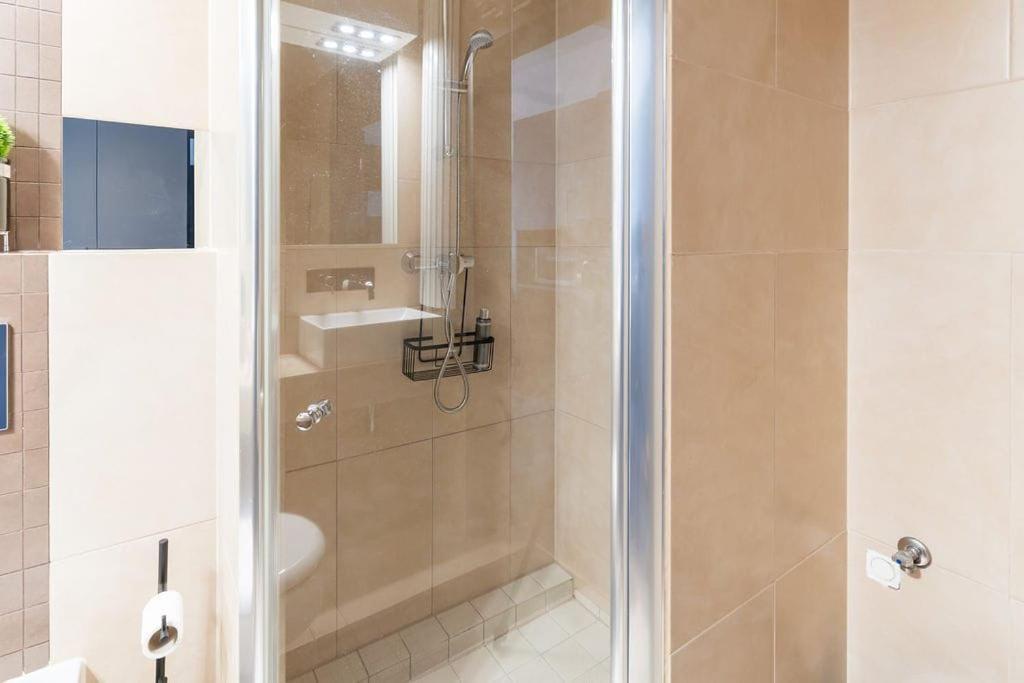 Apartament Ania Z Widokiem Na Morze W Hotelu Arka Kolobrzeg Bagian luar foto