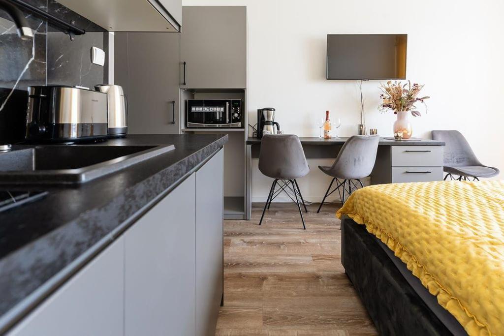 Apartament Ania Z Widokiem Na Morze W Hotelu Arka Kolobrzeg Bagian luar foto